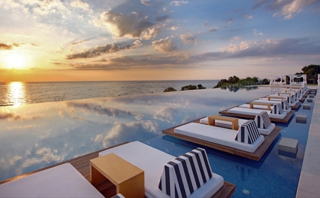 ХОТЕЛИ - ПИЕРИА